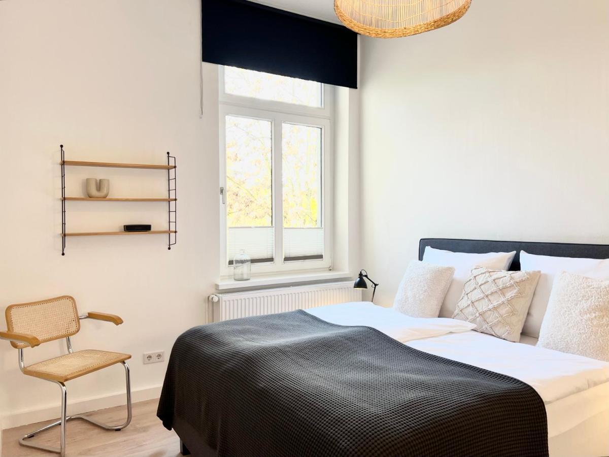 Makers And Rooms Apartment 01 Pauline 110Qm Parkplatz 1-4 Personen Detmold Exterior foto